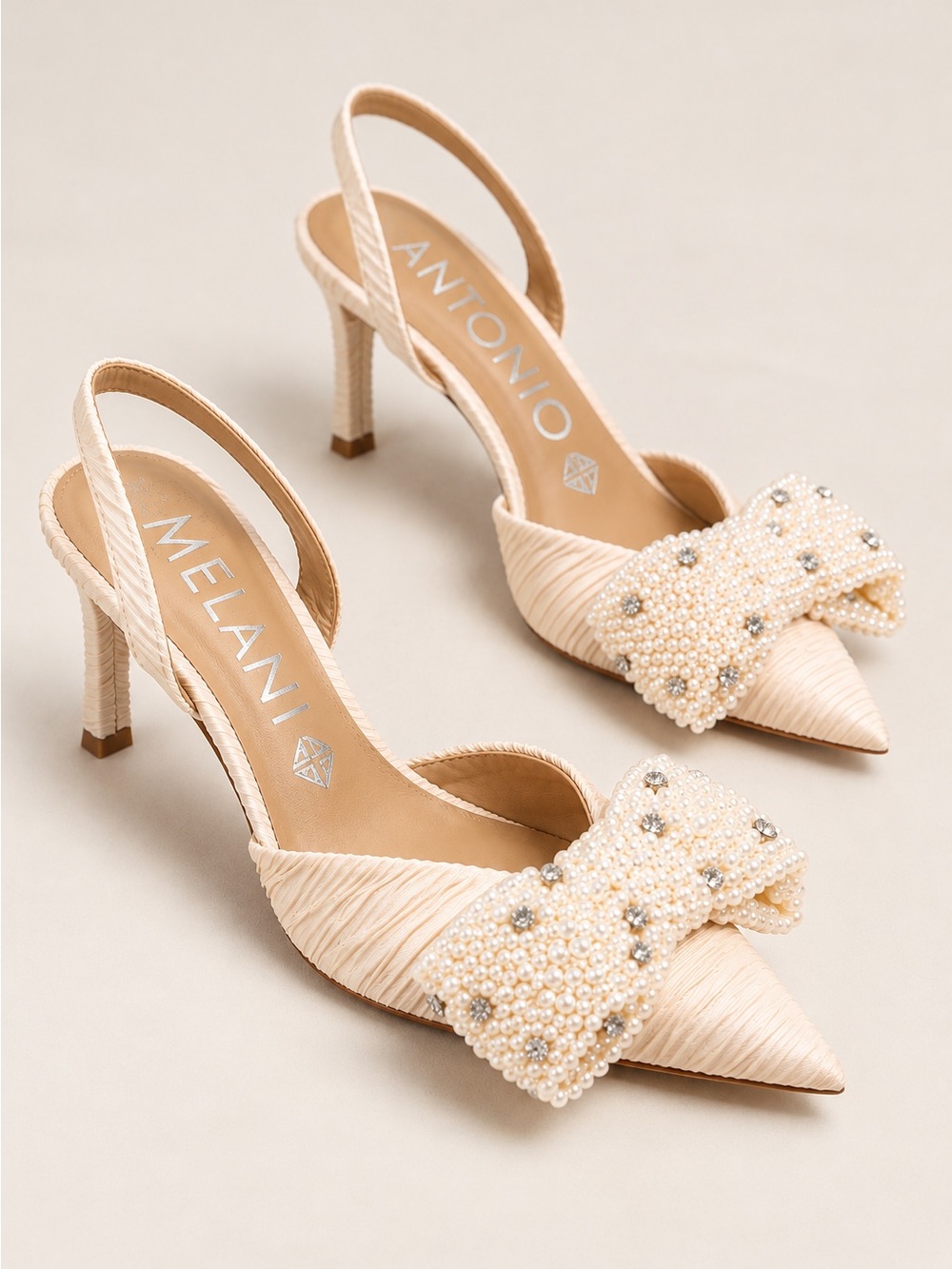 NWT Antonio Melani Champagne Pearl Bow Slingback Heels Pointed Toe Sz 6,5